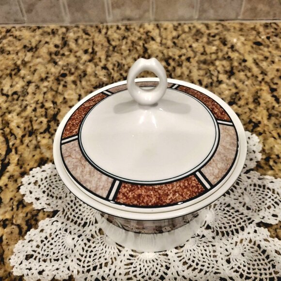 RARE Saint James Fine China Hankook 5813 Panorama Beige Sugar Bowl with Lid - Picture 3 of 5